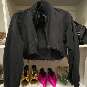 Crop top zip sweatshirt